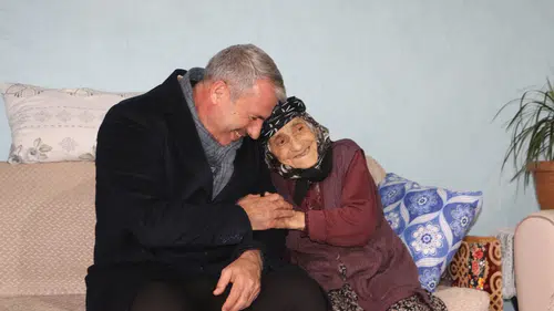 Konya'da her gün beş mahallede moral ziyareti!