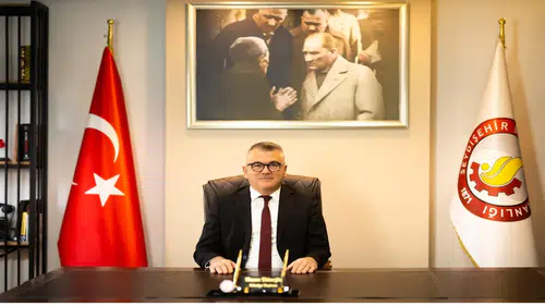 Başkan Ustaoğlu’ndan Berat Kandili mesajı
