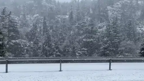 Antalya-Konya yolunda kar etkisini gösterdi