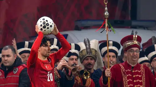 Ferdi Kadıoğlu ve Mehter Takımı karesi dünyayı salladı