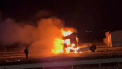 TIR alev alev yandı