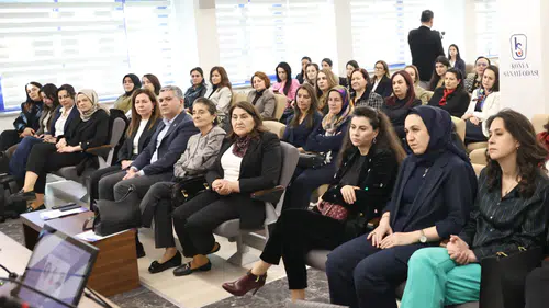 KSO’DA kadın girişimciliği konuşuldu