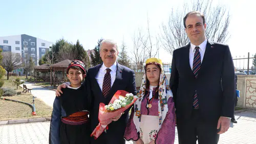 Vali İbrahim Akın Çeltik ilçesinde yatırımları inceledi