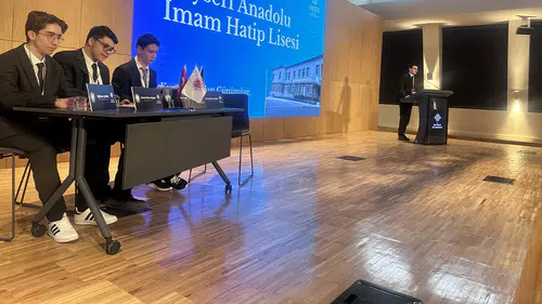 Konya'da "Öncü Okullar Öncü Şahsiyetler" programı başladı