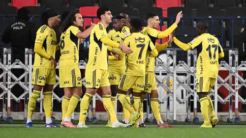 Ziraat Türkiye Kupası'nda Fenerbahçe çeyrek finale yükseldi