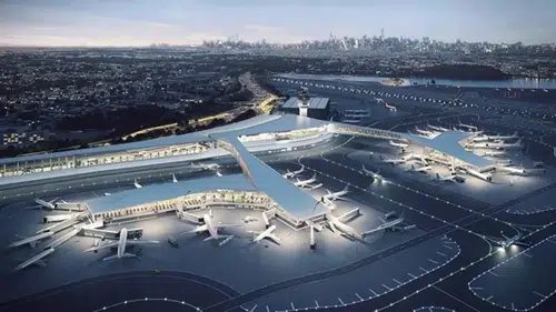 ABD'de havalimanında uçakla itfaiye aracı çarpıştı