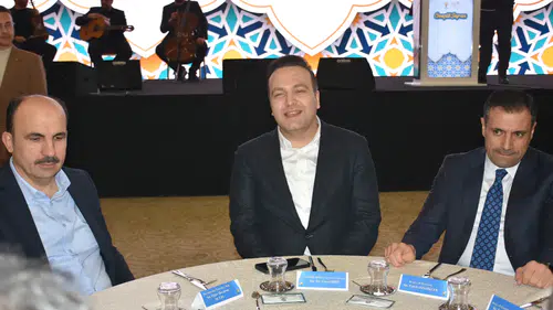 AK Parti Gençlik Kolları Genel Başkanı İbiş, Konya'da sahur programına katıldı