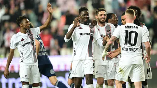 Gaziantep FK, Antalyaspor'u 4-1 yendi