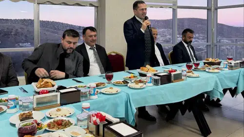 Konya Vekili orucunu Hadim’de açtı