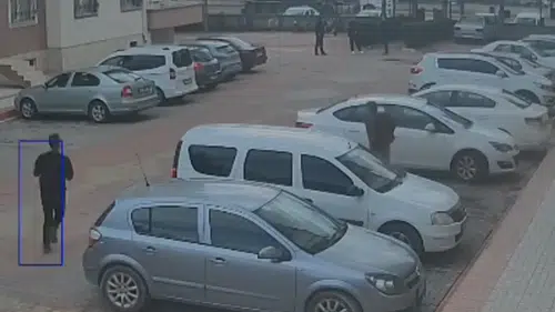 Konya'da dolandırıcılık firarisine kelepçe