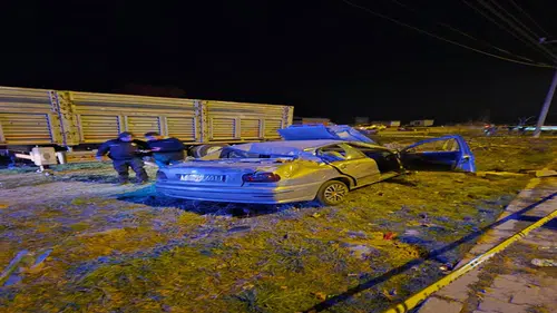 Otomobil ile hafif ticari araç çarpıştı: 5 yaralı