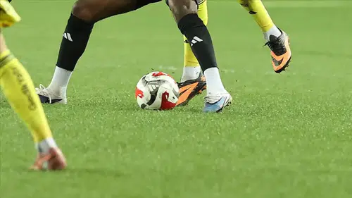 Süper Lig'de hafta içi mesaisi yarın başlayacak