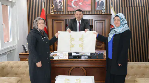 Konya'da kenevirden bez üretimi meyvesini verdi!