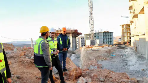 Konyalı Başkan TOKİ emekçisi işçilerle iftar yaptı