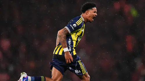 Fenerbahçeli futbolcu Jayden Oosterwolde "Dalya" demeye hazırlanıyor