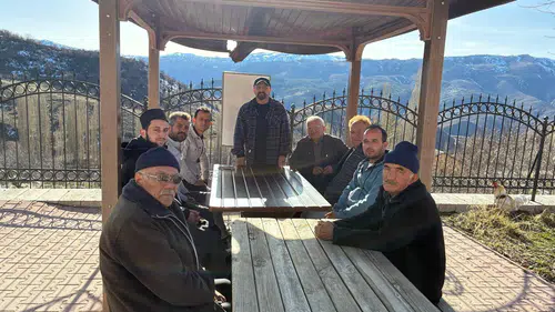 Konya ilçesinde üreticiler yalnız değil: Her gün eğitim var!