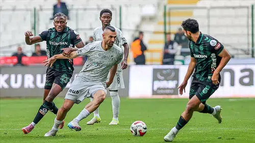 Konyaspor galibiyet için sahada!