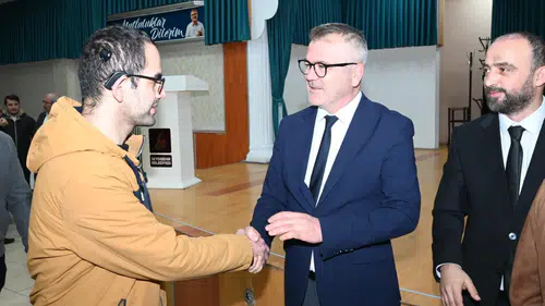 Seydişehir Belediye Başkanı Ustaoğlu, çalışma arkadaşlarıyla bayramlaştı