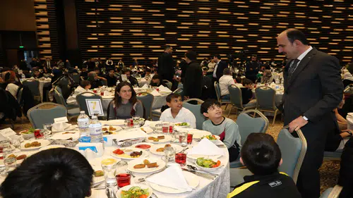 Konya’da Dünya Yetimler Günü’nde kardeşlik iftarı düzenlendi