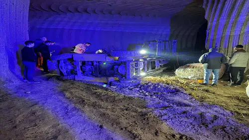 Patates deposunda devrilen forkliftin operatörü öldü