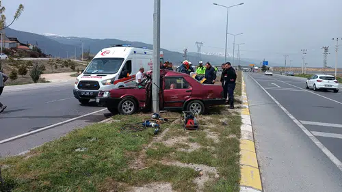 Konya'da korkutan kaza! Kamyon ile otomobil çarpıştı: 1 yaralı