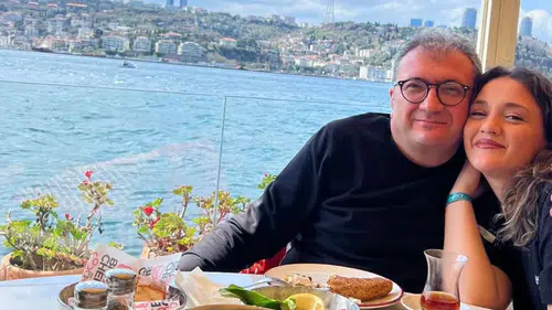 Osman Elvan kızı ile Boğaz’da