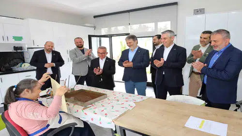 MÜSİAD Konya’dan DOSD Meram’a anlamlı ziyaret