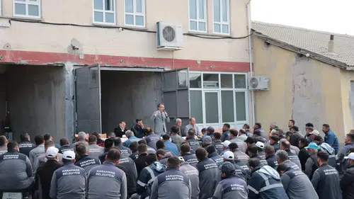 Konyalı Başkan emekçilerle buluştu!