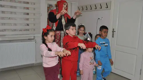 Ereğli’de çocuklar oyunlarla dolu bir haftayı yaşıyor