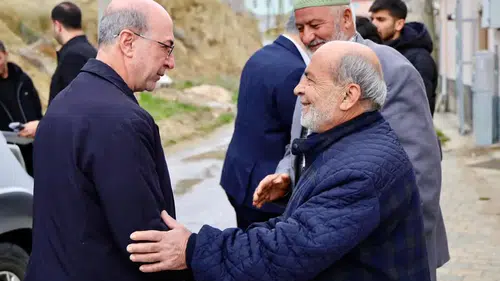 Başkan Pekyatırmacı Küçükmuhsine’de gönüllere dokundu