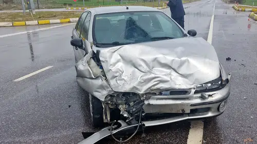 Seydişehir-Konya yolunda kaza: 4 yaralı