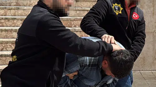 Konya'da bisküvi kutusuna uyuşturucu saklayan şüpheli tutuklandı