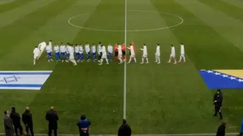 Bosna Hersekli ümit milli futbolcular, İsrailli rakiplerini protesto etti
