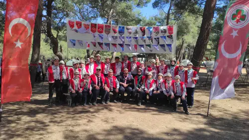 Meramlı izciler 111 yıl sonra aynı ruhla ecdadının izinde