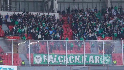 Konyaspor taraftarı takımı yalnız bırakmadı