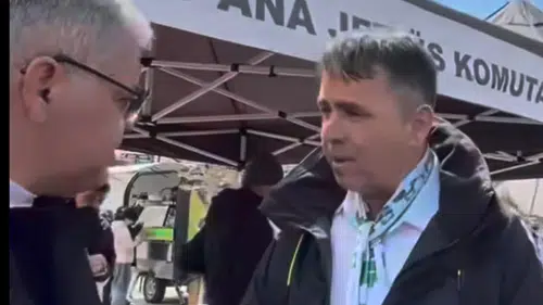 Maç öncesi şehitler unutulmadı