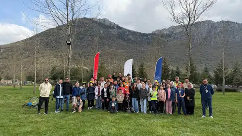 Konya'da çocuklar harita peşinde koştu: Coşku zirveye çıktı!