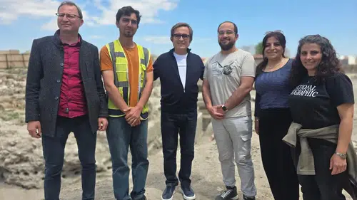 Konya kültür mirasına ünlü destek: Erol Evgin sur kazısında!