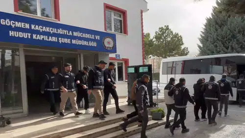 Konya merkezli dev operasyon: Göçmen kaçakçılığı şebekesi çökertildi