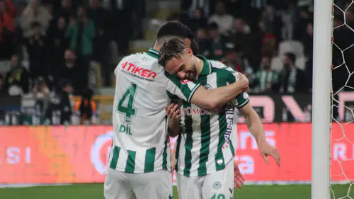 Berkan Kutlu şov yaptı! Konyaspor Trabzonspor'u devirdi 2-1