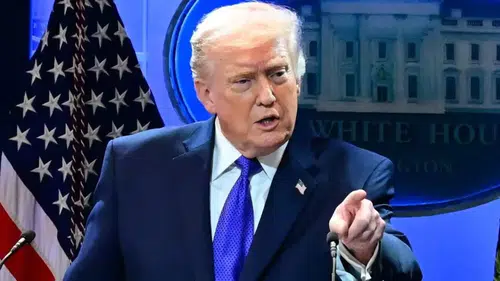 Trump, anlaşma olmaması durumunda yeniden bombalamaya başlayacaklarını söyledi