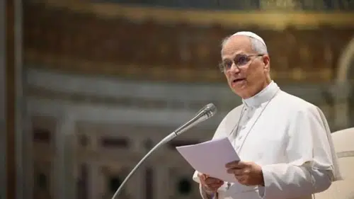 Papa'dan Trump'a yanıt: Konuşmaya devam edeceğim