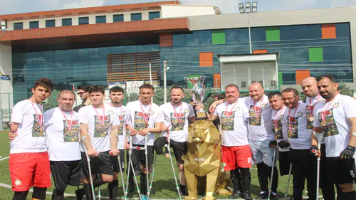 Uysal Hydraulic Ampute SK şampiyon oldu