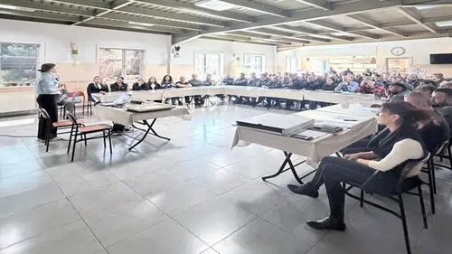 Yeşilay, çalışanlara bağımlılıkla mücadele eğitimi verdi