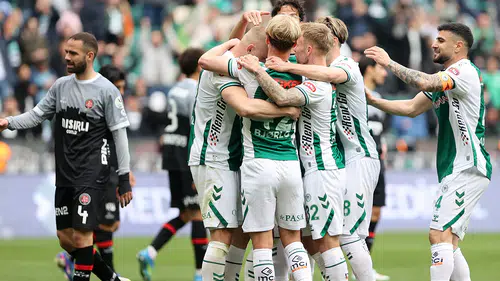 Konyaspor’da yenilmezlik serisi 5 maça çıktı