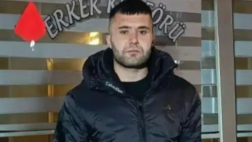 Uyurken balkondan giren kişi tarafından öldürüldü