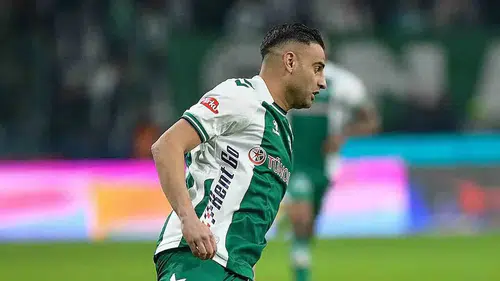 Deniz Türüç cezalı