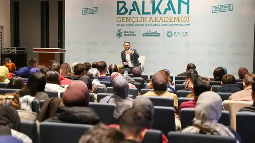 Selçuklu Balkan Gençlik Akademisi başladı