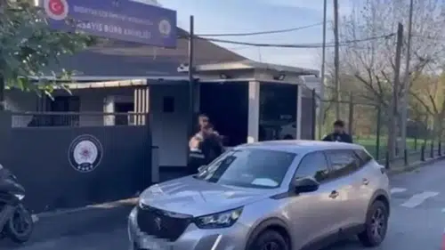 Evine ateş açılan saldırgan dürümcüyü kurşunladı