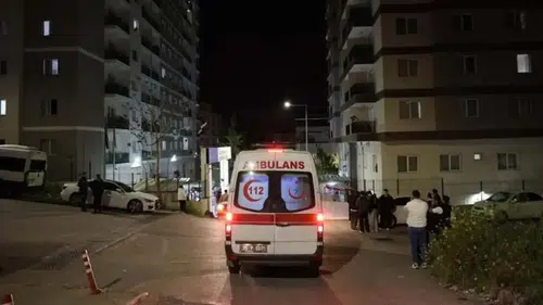 28 öğrenci, gıda zehirlenmesinden hastaneye kaldırıldı